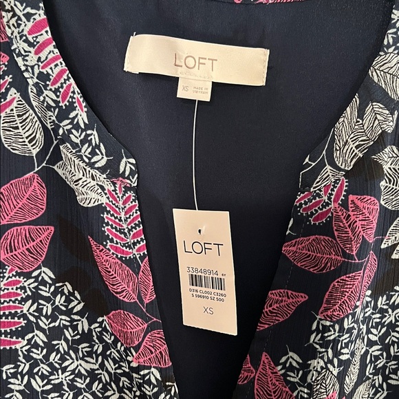 LOFT Women's SP Floral Leafed
Flounce Shirtdress Tiered Swing Dress - Picture 4 of 7